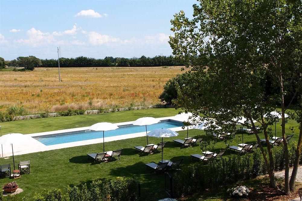 Отель Residenza Del Granduca Monsummano Terme Экстерьер фото